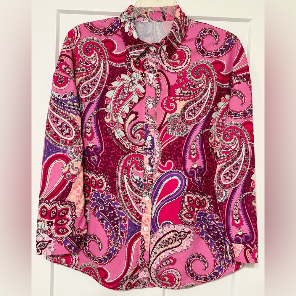 918: SHEIN Vibrant Pink Paisley Button-Down Shirt - Large